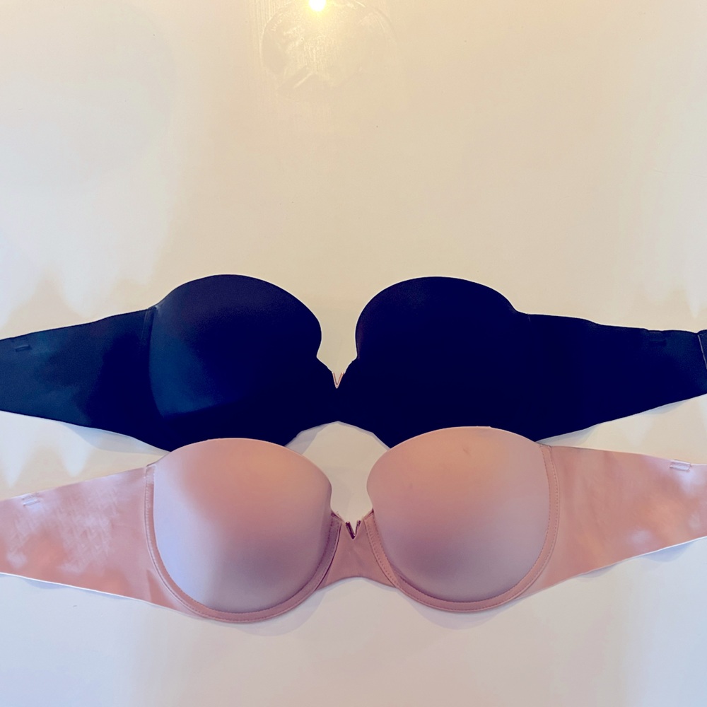 Black and nude Victoria’s Secret strapless bras size 34D